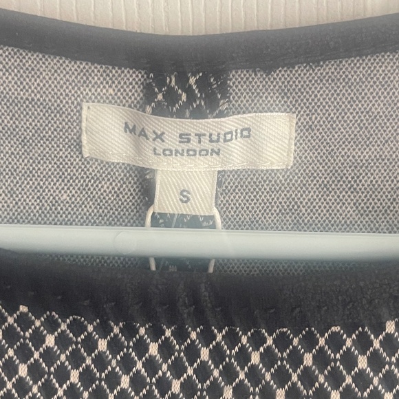 NWT Max Studio women's B&W Geometric Tank Top w/ Faux black leather trim. #428 - Picture 9 of 12